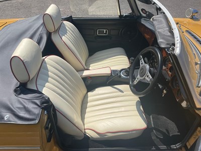 Lot 109 - 1977 MGB Roadster