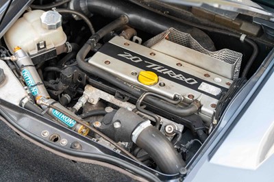 Lot 14 - 2004 Vauxhall VXR220