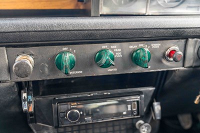 Lot 27 - 1976 Rover 2200 TC