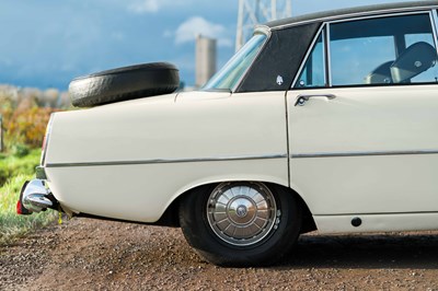 Lot 27 - 1976 Rover 2200 TC