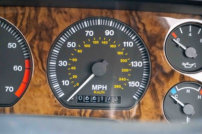 Lot 29 - 1994 Jaguar XJS HSE