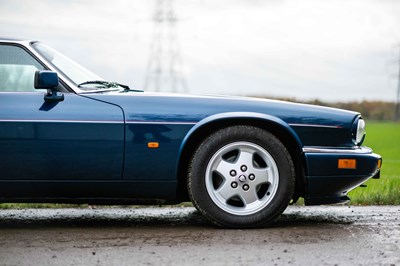 Lot 29 - 1994 Jaguar XJS HSE