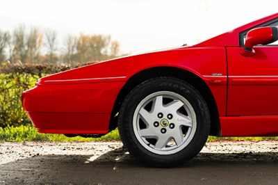 Lot 69 - 1989 Lotus Esprit Turbo