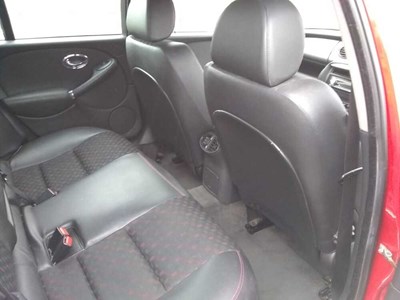 Lot 41 - 2002 MG ZT-T 180 Auto