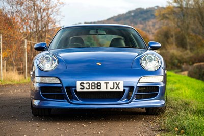 Lot 31 - 1999 Porsche 911 Carrera 2