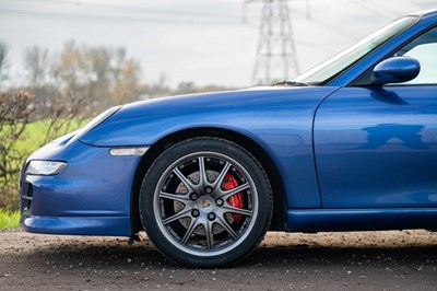 Lot 31 - 1999 Porsche 911 Carrera 2