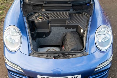 Lot 31 - 1999 Porsche 911 Carrera 2