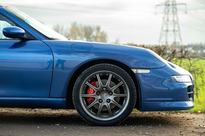 Lot 31 - 1999 Porsche 911 Carrera 2