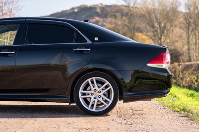 Lot 48 - 2012 Toyota Crown Athlete