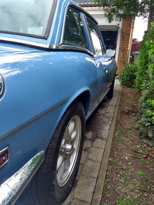 Lot 93 - 1973 Triumph Stag