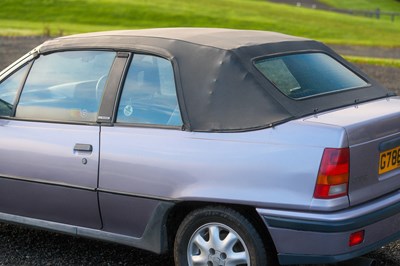 Lot 101 - 1990 Astra GTE Cabriolet
