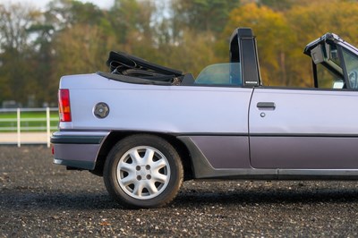 Lot 101 - 1990 Astra GTE Cabriolet