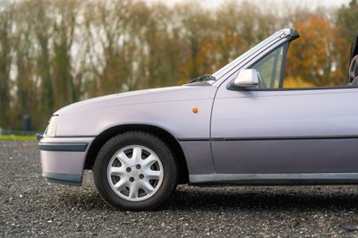 Lot 101 - 1990 Astra GTE Cabriolet