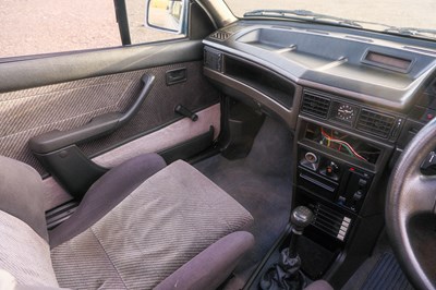 Lot 101 - 1990 Astra GTE Cabriolet