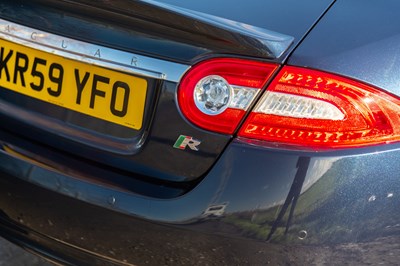 Lot 102 - 2009 Jaguar XKR Coupe