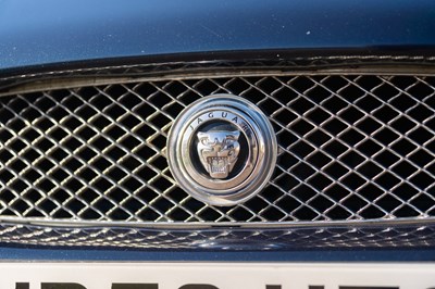 Lot 102 - 2009 Jaguar XKR Coupe
