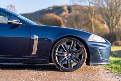 Lot 102 - 2009 Jaguar XKR Coupe