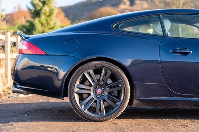 Lot 102 - 2009 Jaguar XKR Coupe