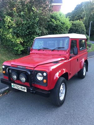 Lot 95 - 1985 Land Rover 90