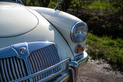 Lot 40 - 1960 MG A 1600 Roadster
