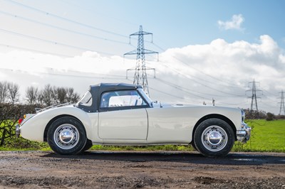 Lot 40 - 1960 MG A 1600 Roadster