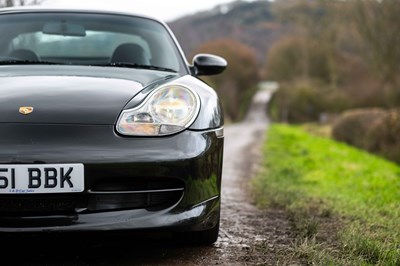 Lot 58 - 2001 Porsche 911 Carrera 4