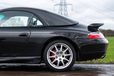 Lot 58 - 2001 Porsche 911 Carrera 4