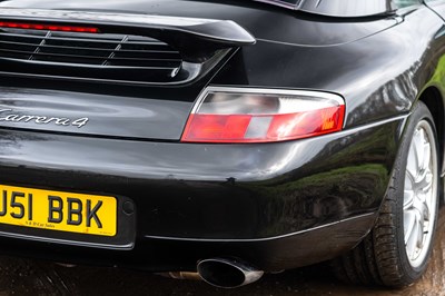 Lot 58 - 2001 Porsche 911 Carrera 4