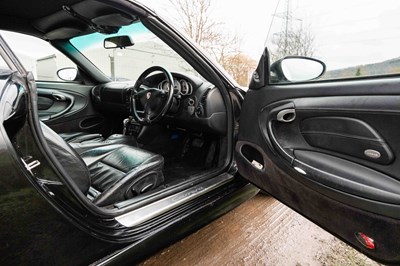Lot 58 - 2001 Porsche 911 Carrera 4