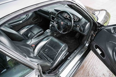 Lot 58 - 2001 Porsche 911 Carrera 4