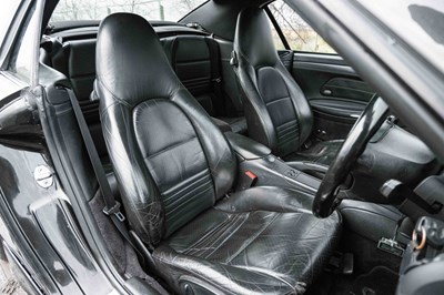Lot 58 - 2001 Porsche 911 Carrera 4
