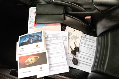 Lot 58 - 2001 Porsche 911 Carrera 4