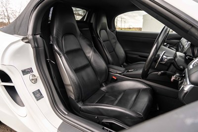 Lot 39 - 2012 Porsche Boxster 2.7 PDK
