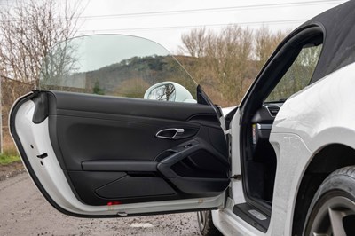 Lot 39 - 2012 Porsche Boxster 2.7 PDK
