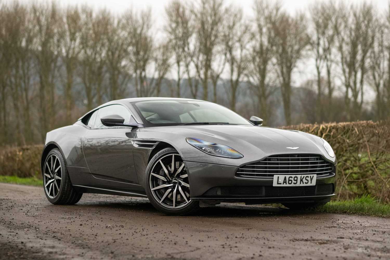 Lot 56 - 2019 Aston Martin DB11