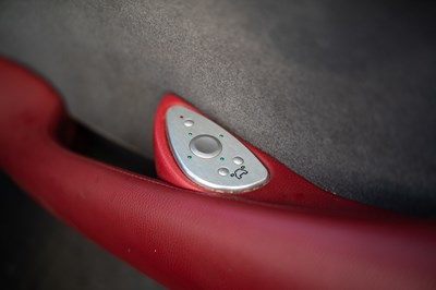 Lot 41 - 2000 TVR Tuscan Speed Six
