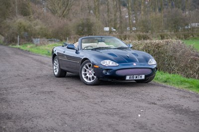 Lot 13 - 1999 Jaguar XKR Convertible
