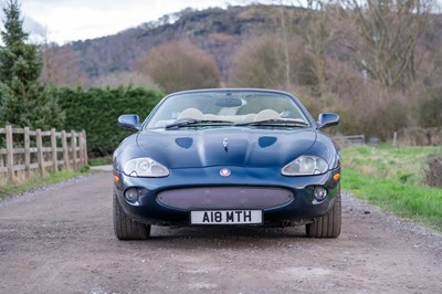 Lot 13 - 1999 Jaguar XKR Convertible