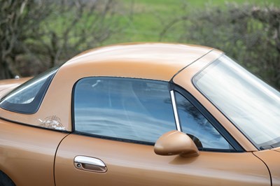 Lot 8 - 1998 Mazda MX-5 Roadster