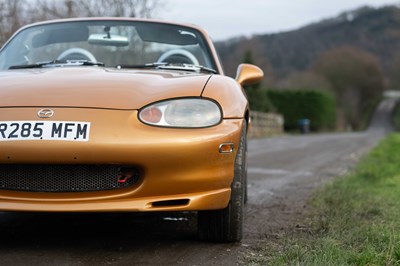 Lot 8 - 1998 Mazda MX-5 Roadster