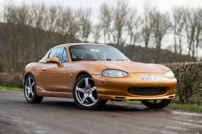 Lot 8 - 1998 Mazda MX-5 Roadster