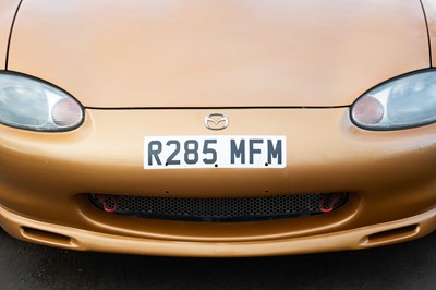 Lot 8 - 1998 Mazda MX-5 Roadster