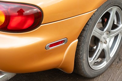 Lot 8 - 1998 Mazda MX-5 Roadster