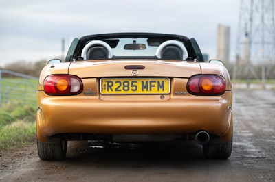 Lot 8 - 1998 Mazda MX-5 Roadster