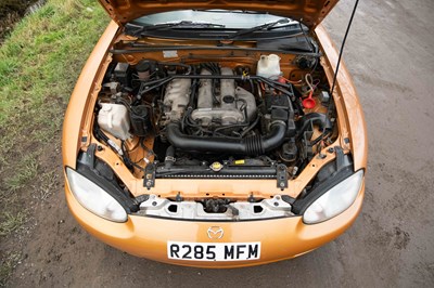 Lot 8 - 1998 Mazda MX-5 Roadster