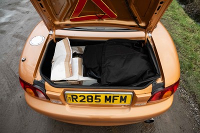Lot 8 - 1998 Mazda MX-5 Roadster