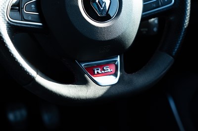Lot 42 - 2018 Renault Megane RS