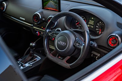 Lot 47 - 2016 Audi RS3 Sportback