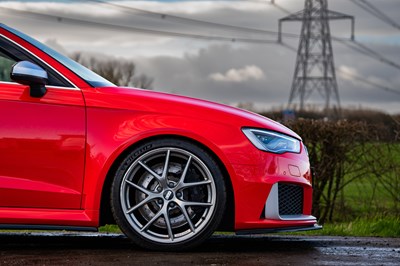 Lot 47 - 2016 Audi RS3 Sportback