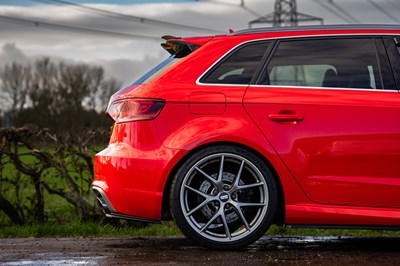 Lot 47 - 2016 Audi RS3 Sportback